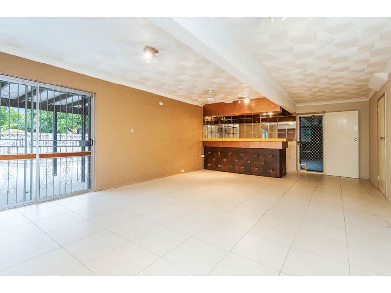 19 Martense Street, WISHART QLD 4122, Wishart - Thumbnail 5