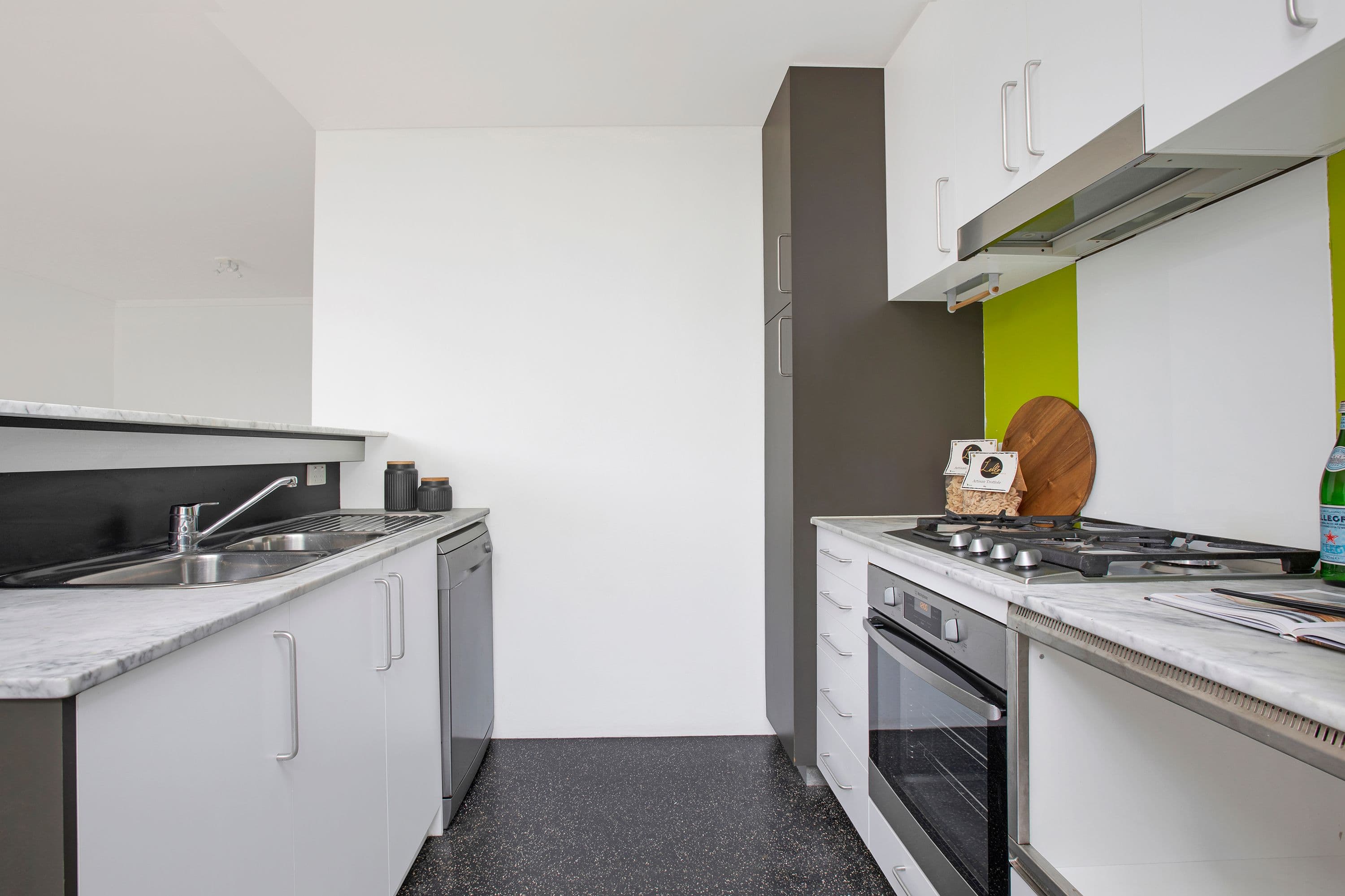 10 Fitzgerald Street, Newtown NSW 2042, Newtown - Thumbnail 2