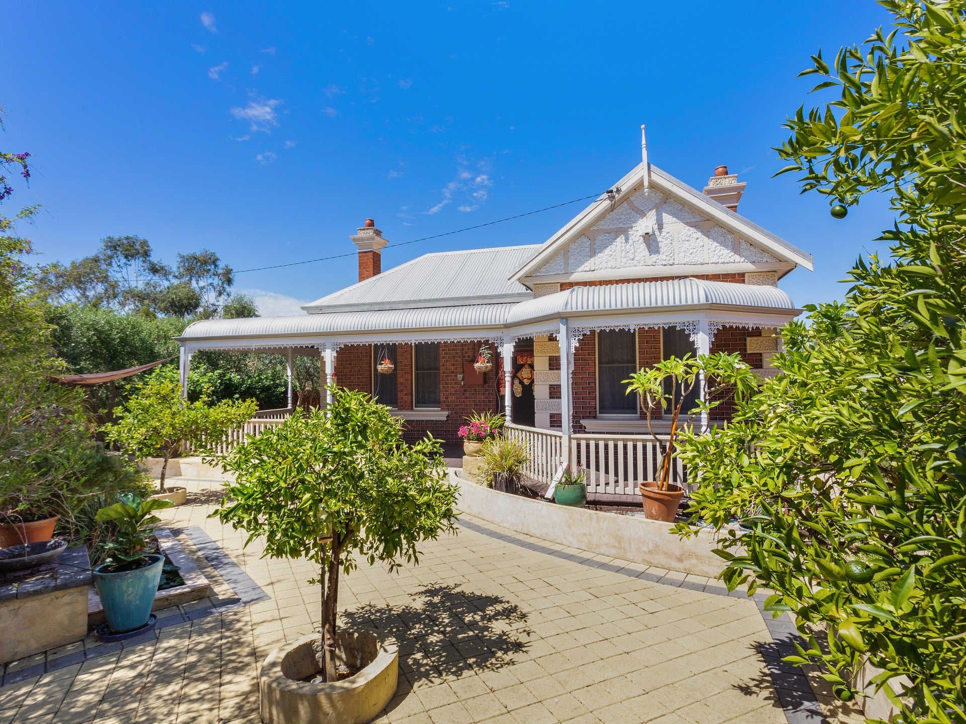 438 Guildford Road, Bayswater WA 6053, Bayswater - Image 1