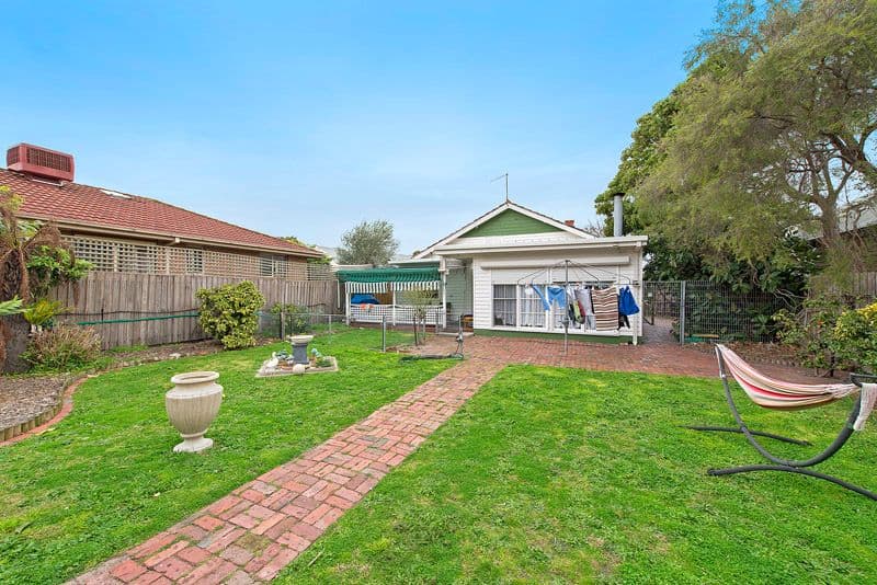 5 Lloyds Avenue, Caulfield East VIC 3145, Caulfield East - Thumbnail 2