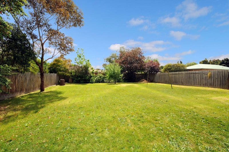 6 Hazelwood Road, BORONIA VIC 3155, Boronia - Thumbnail 8