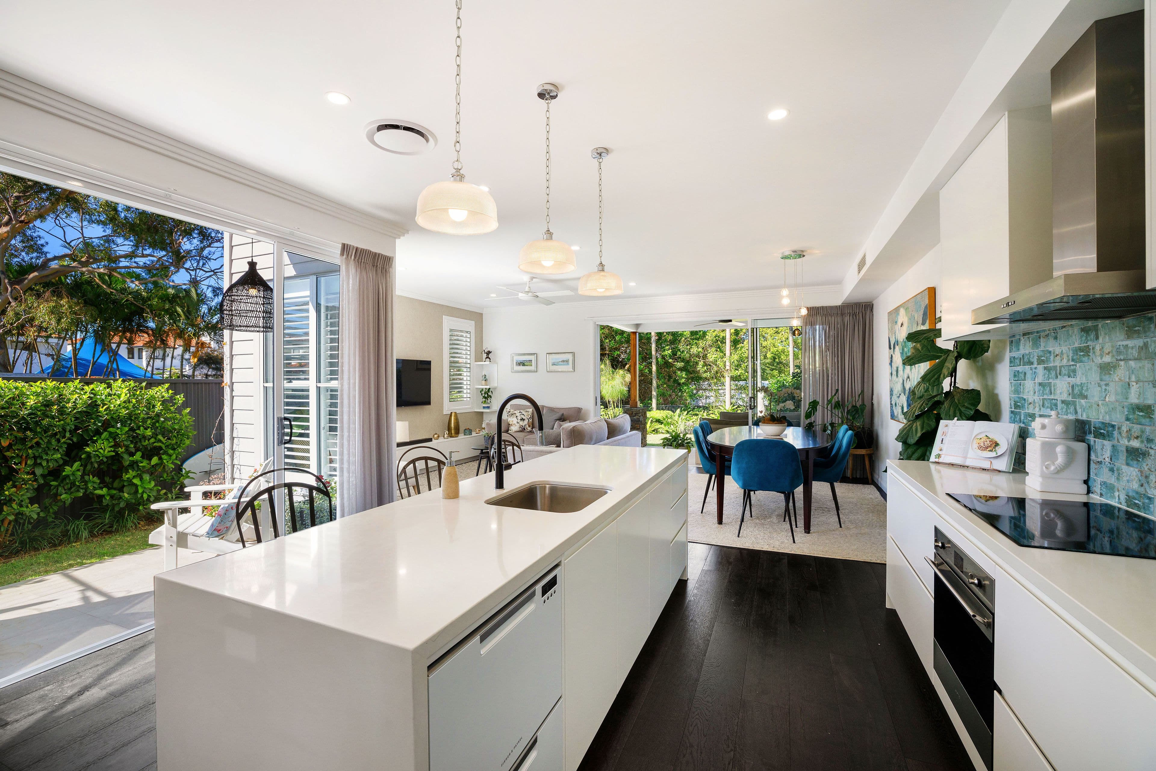 23B Alec Avenue, Mermaid Waters QLD 4218, Mermaid Waters - Thumbnail 2