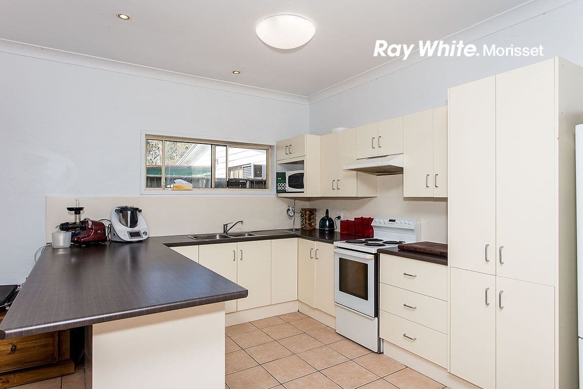 366 Freemans Drive, Cooranbong - Thumbnail 2