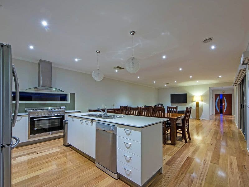 52 Crossway Avenue, Tarneit VIC 3029, Tarneit - Thumbnail 4
