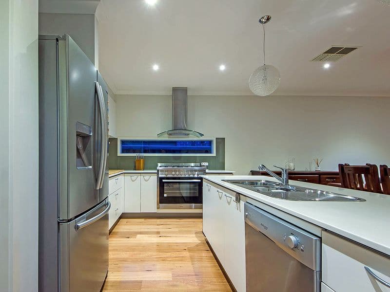 52 Crossway Avenue, Tarneit VIC 3029, Tarneit - Thumbnail 5