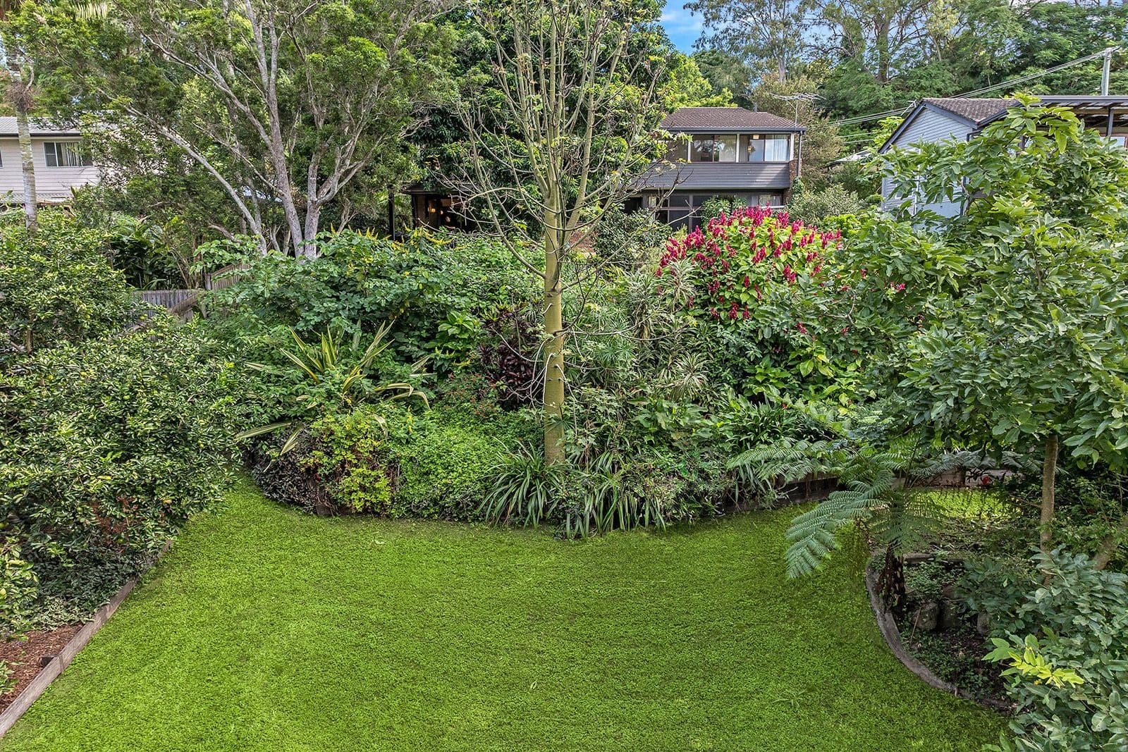 9 Rothesay Street, Kenmore QLD 4069, Kenmore - Thumbnail 2