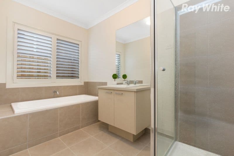 10 Fairlight Avenue, Keysborough VIC 3173, Keysborough - Thumbnail 5