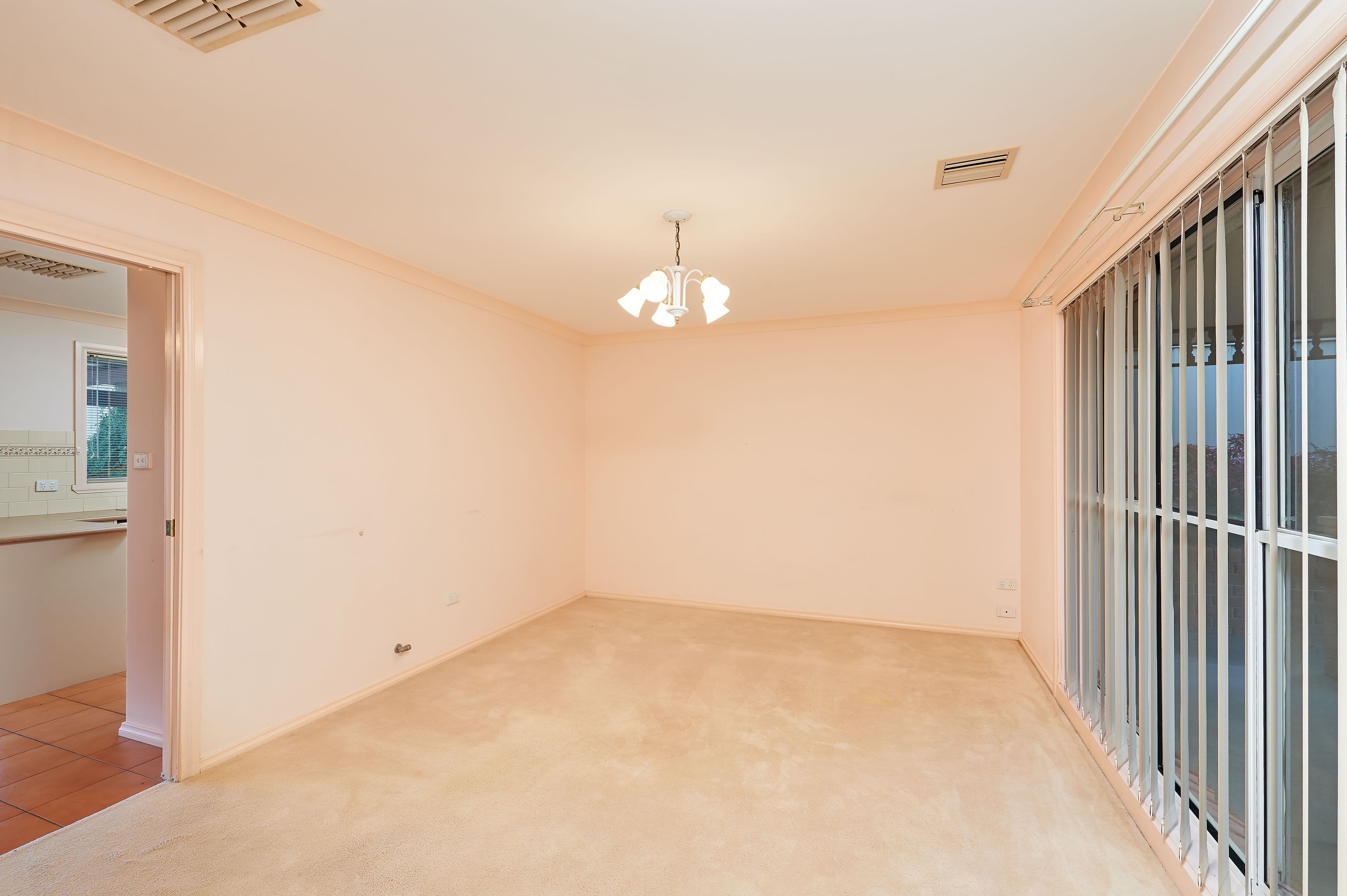 6 Mckeown Street, Estella - Thumbnail 5