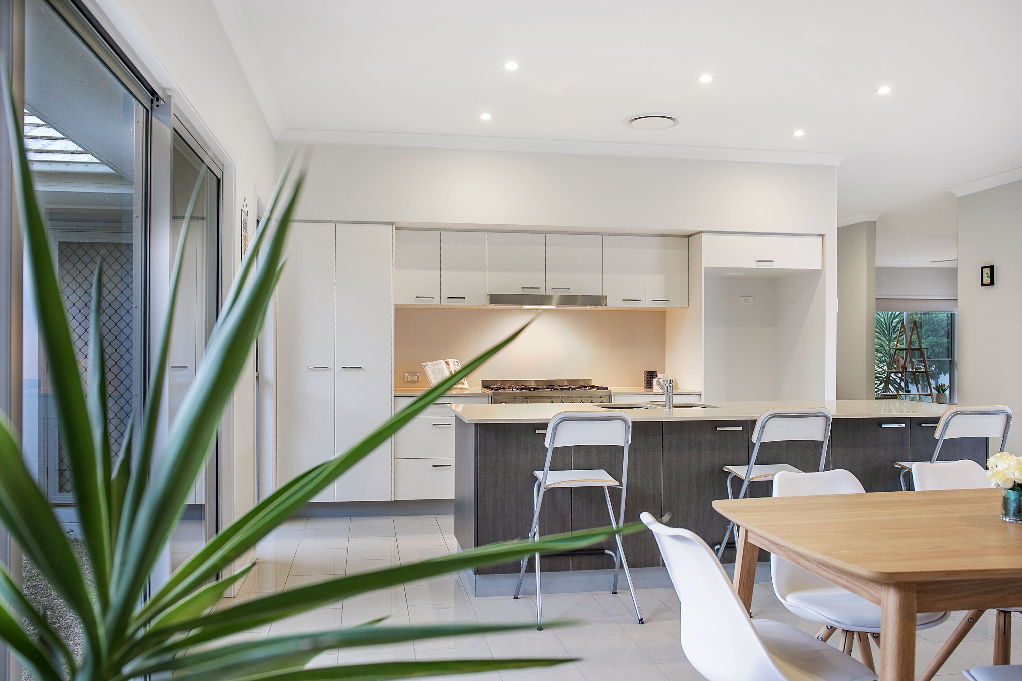 35 Esk Crescent, Wakerley QLD 4154, Wakerley - Thumbnail 2