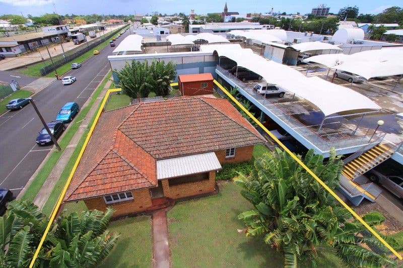 35 Electra Street, BUNDABERG CENTRAL QLD 4670, Bundaberg Central - Thumbnail 2