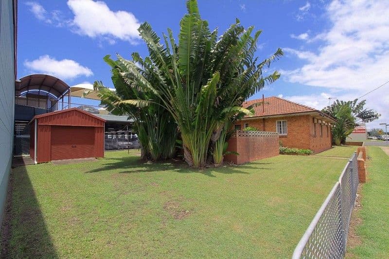 35 Electra Street, BUNDABERG CENTRAL QLD 4670, Bundaberg Central - Thumbnail 4