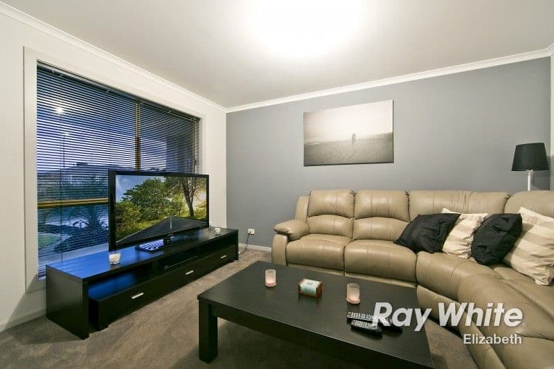 4 Maria Court, MUNNO PARA WEST SA 5115, Munno Para West - Thumbnail 2