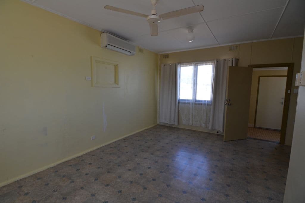 15 Pincombe Street, Carnarvon WA 6701, South Carnarvon - Thumbnail 3
