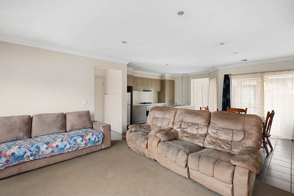 32 Beresford Road, Lilydale VIC 3140, Lilydale - Thumbnail 2