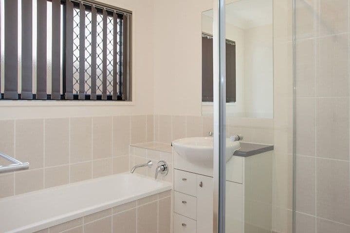 16 Shepherdson Street, Dakabin QLD 4503, Dakabin - Thumbnail 5