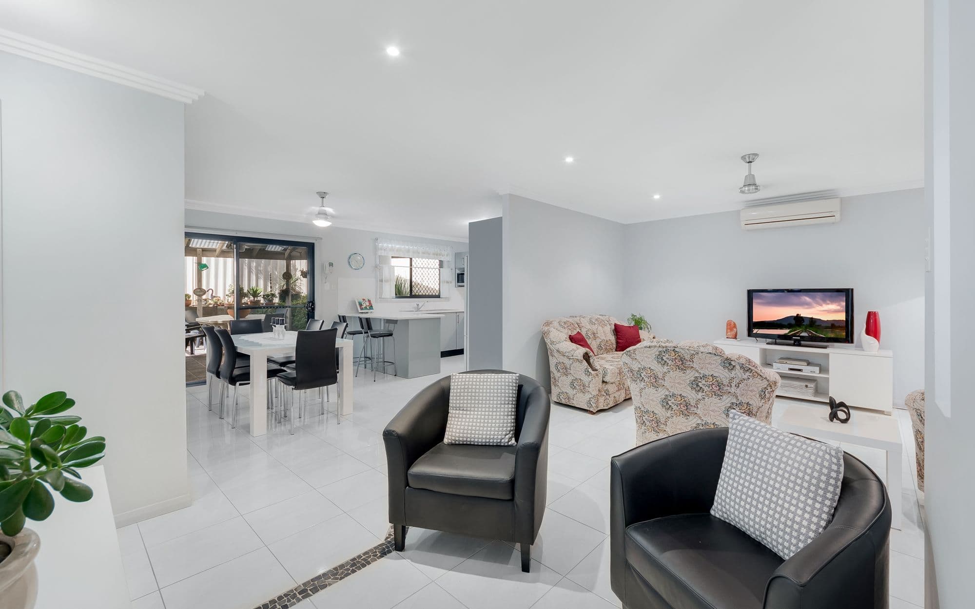 4 Devon Place, Narellan Vale NSW 2567, Narellan Vale - Thumbnail 4