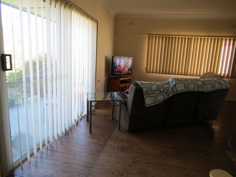 66 Gallipoli Street, TEMORA NSW 2666, Temora - Thumbnail 2