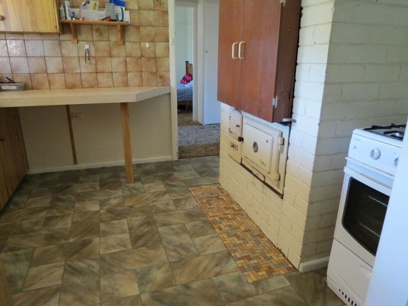 66 Gallipoli Street, TEMORA NSW 2666, Temora - Thumbnail 5