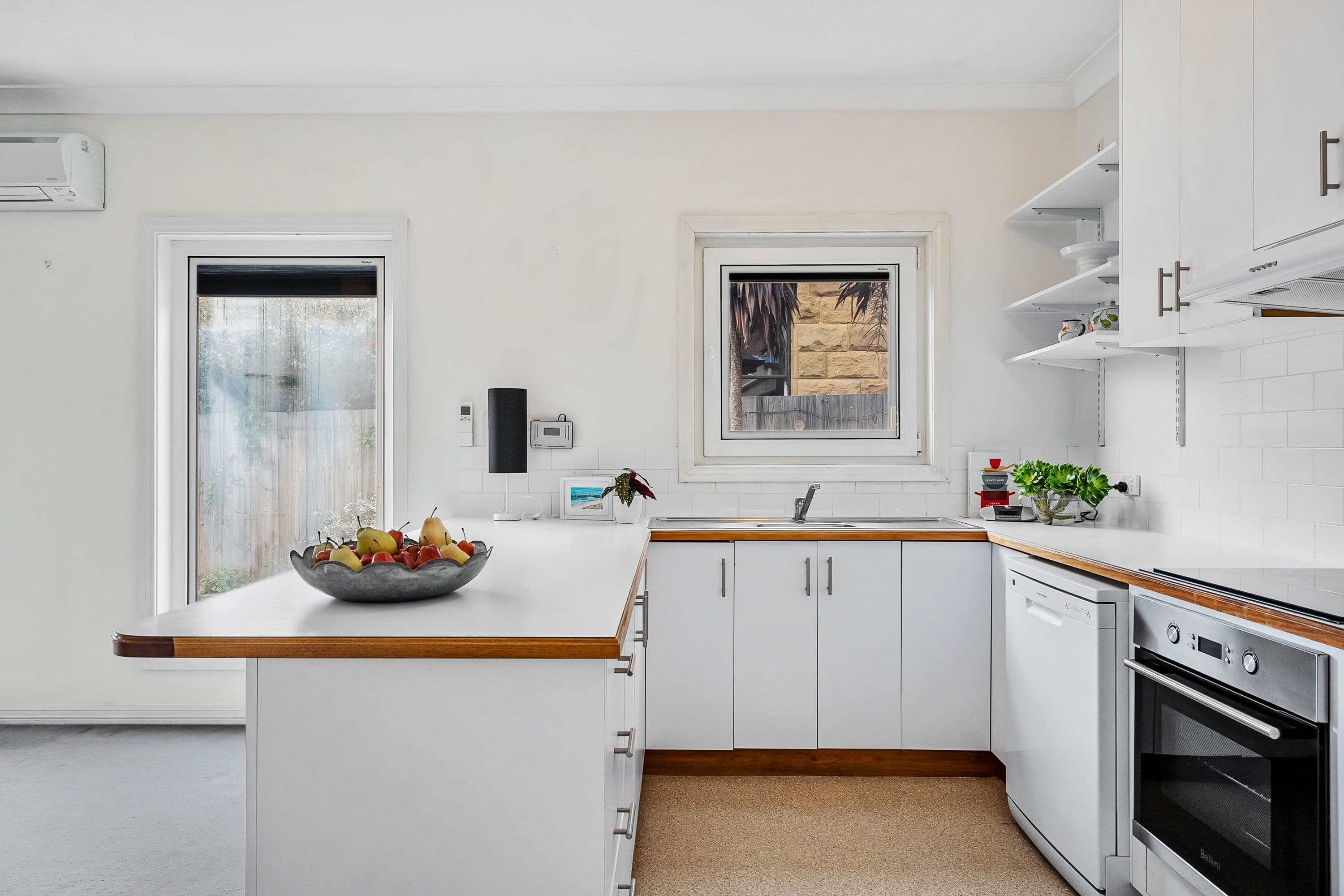 48 Pirie Street, New Town TAS 7008, New Town - Thumbnail 2