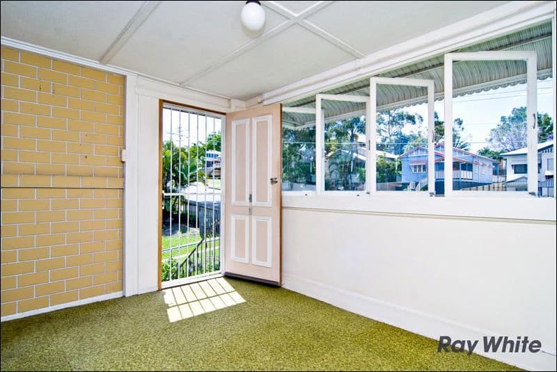 52 Carberry Street, GRANGE QLD 4051, Grange - Thumbnail 2