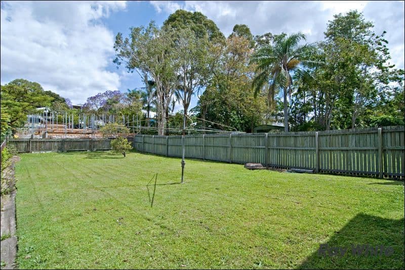 52 Carberry Street, GRANGE QLD 4051, Grange - Thumbnail 8