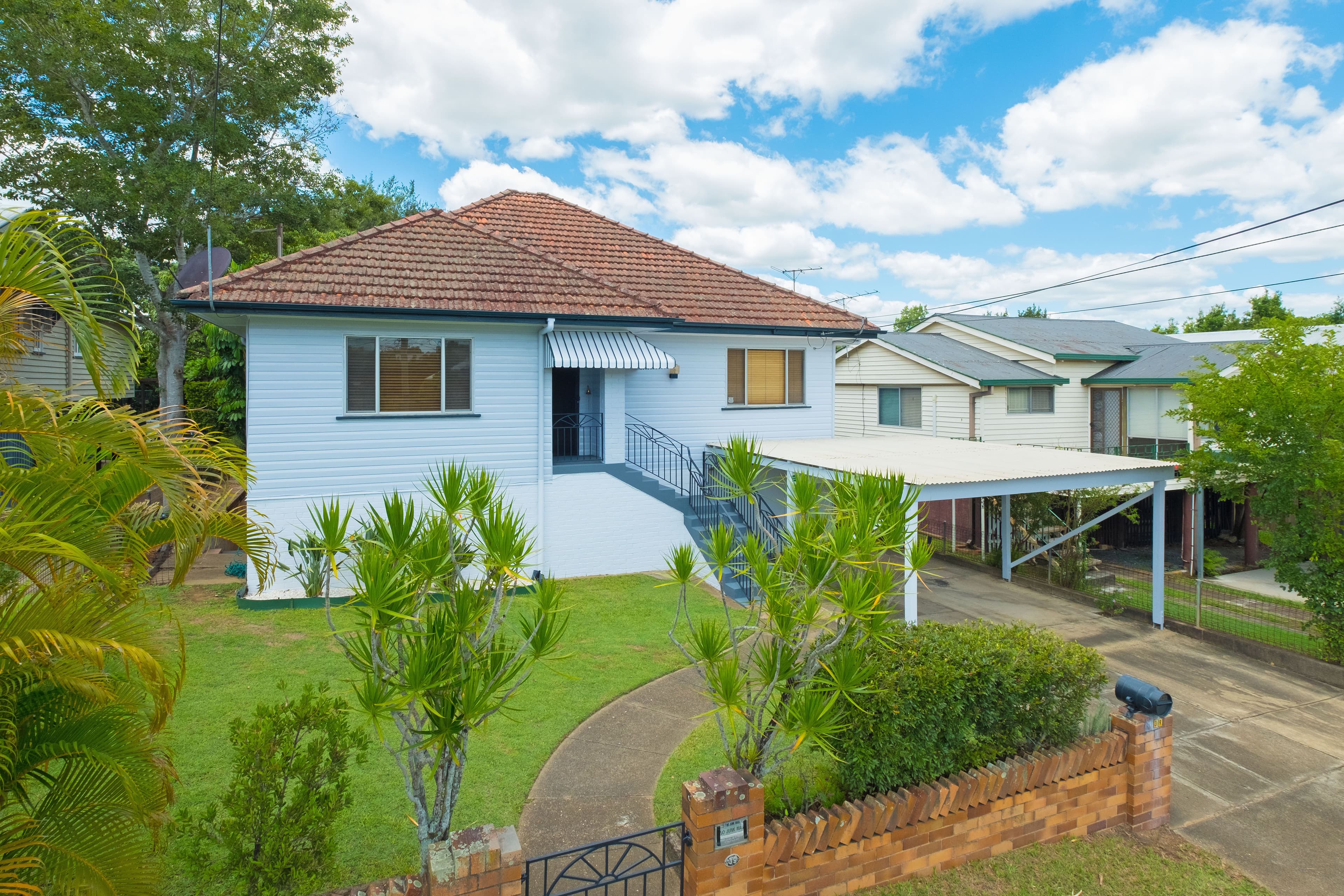 39 Holland Road, Holland Park QLD 4121, Holland Park - Thumbnail 2
