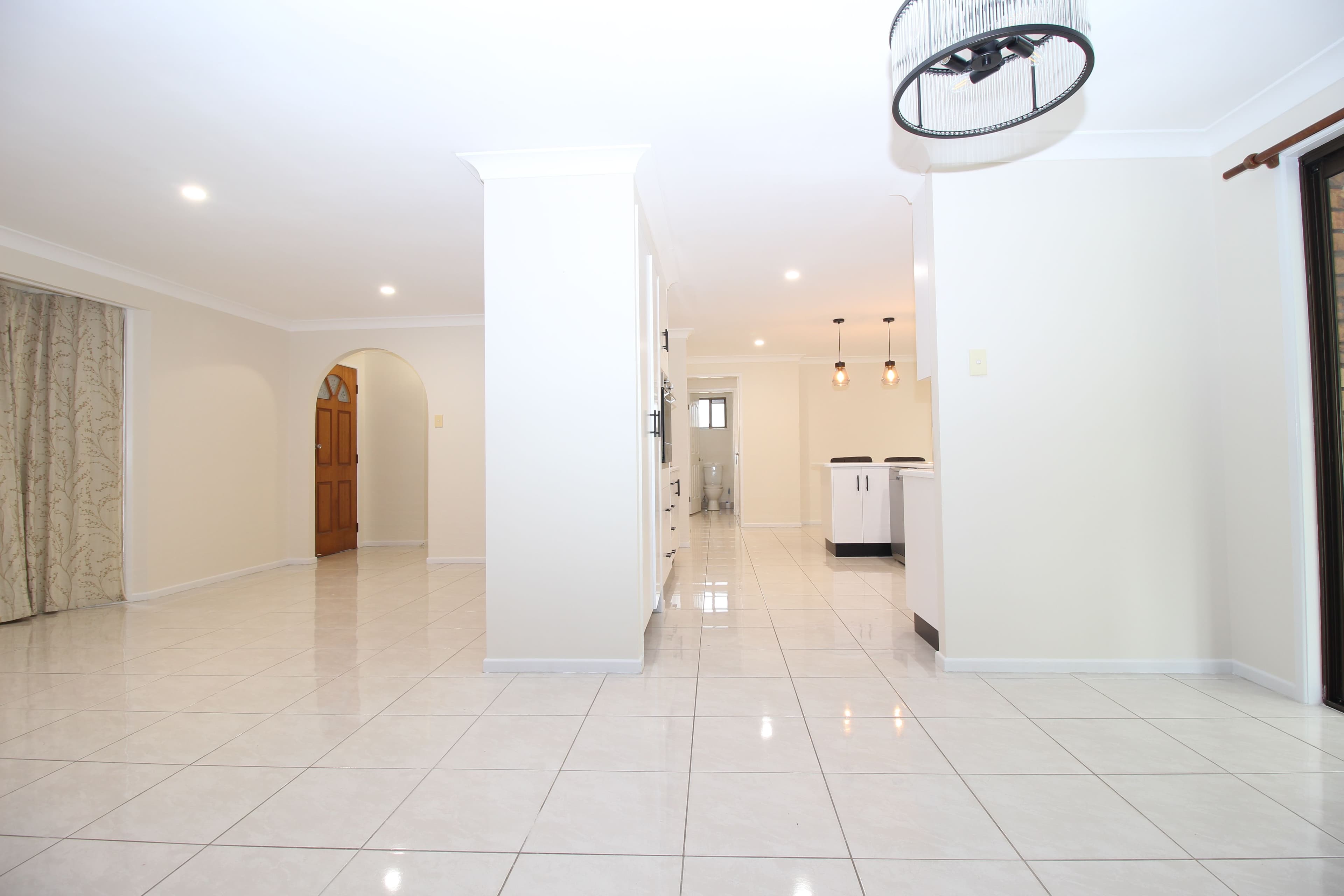 20 Colleen Avenue, Emerald QLD 4720, Emerald - Thumbnail 7