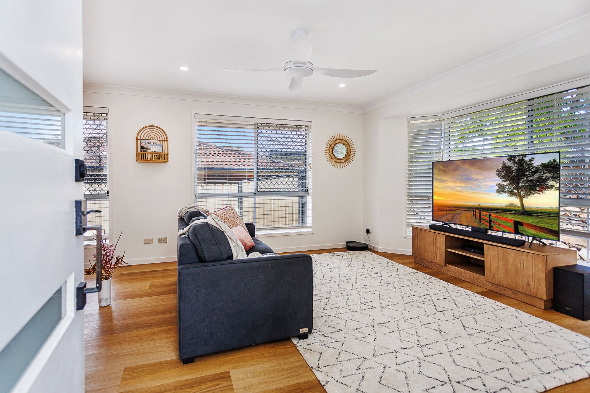 81 Pappas Way, Carrara QLD 4211, Carrara - Thumbnail 7