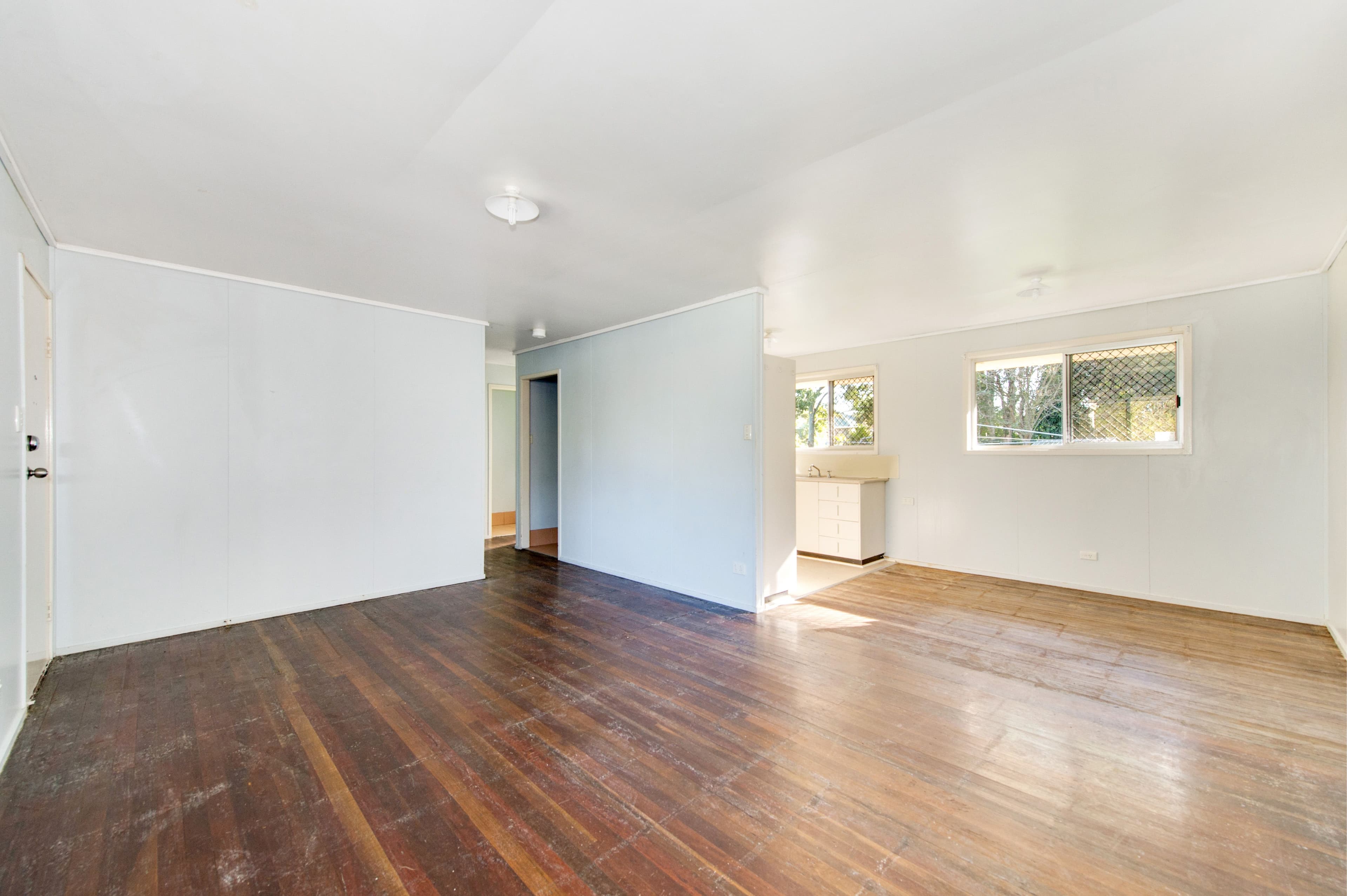 11 Sinclair Drive, Ellen Grove QLD 4078, Ellen Grove - Thumbnail 3