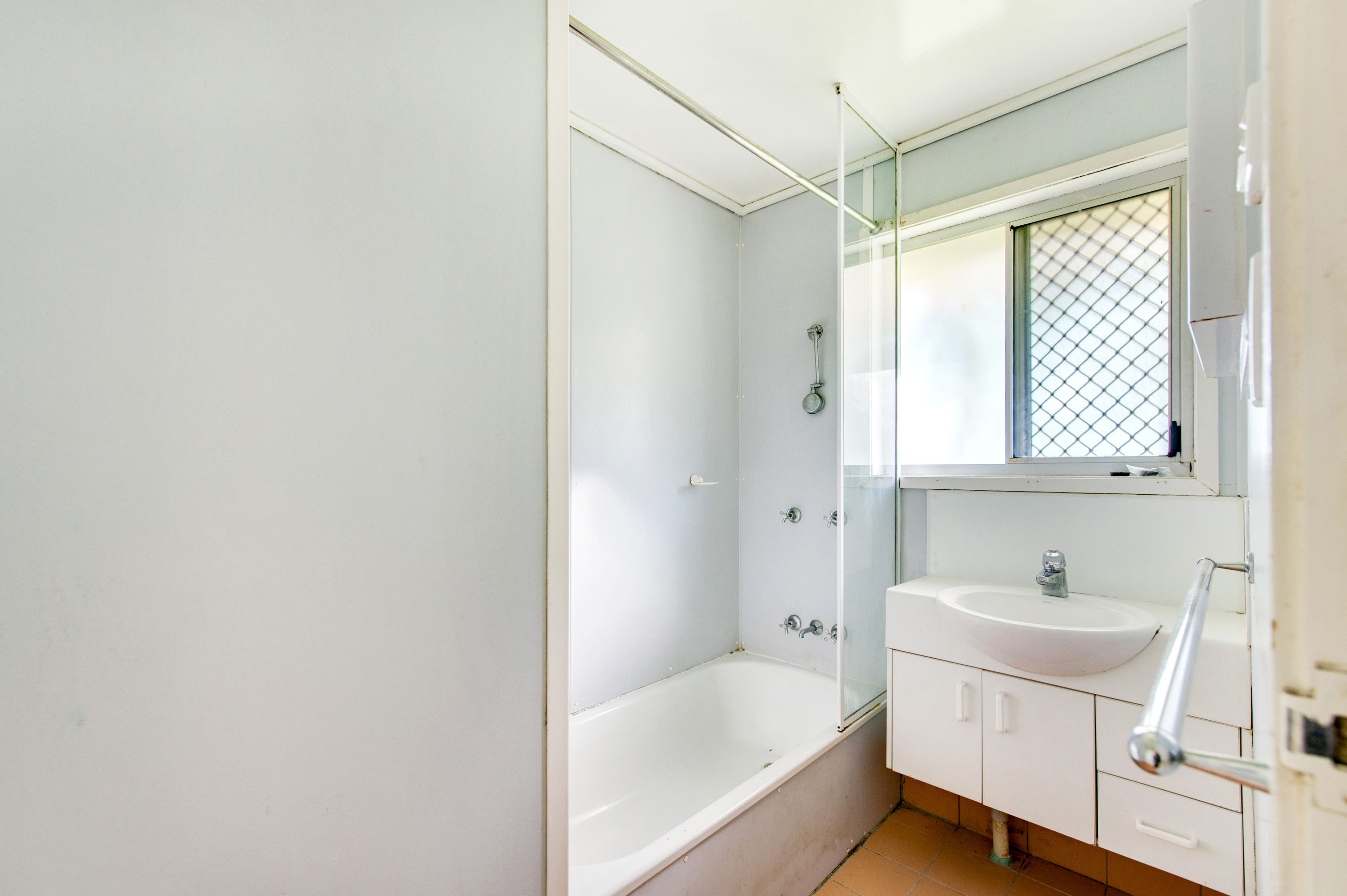 11 Sinclair Drive, Ellen Grove QLD 4078, Ellen Grove - Thumbnail 8