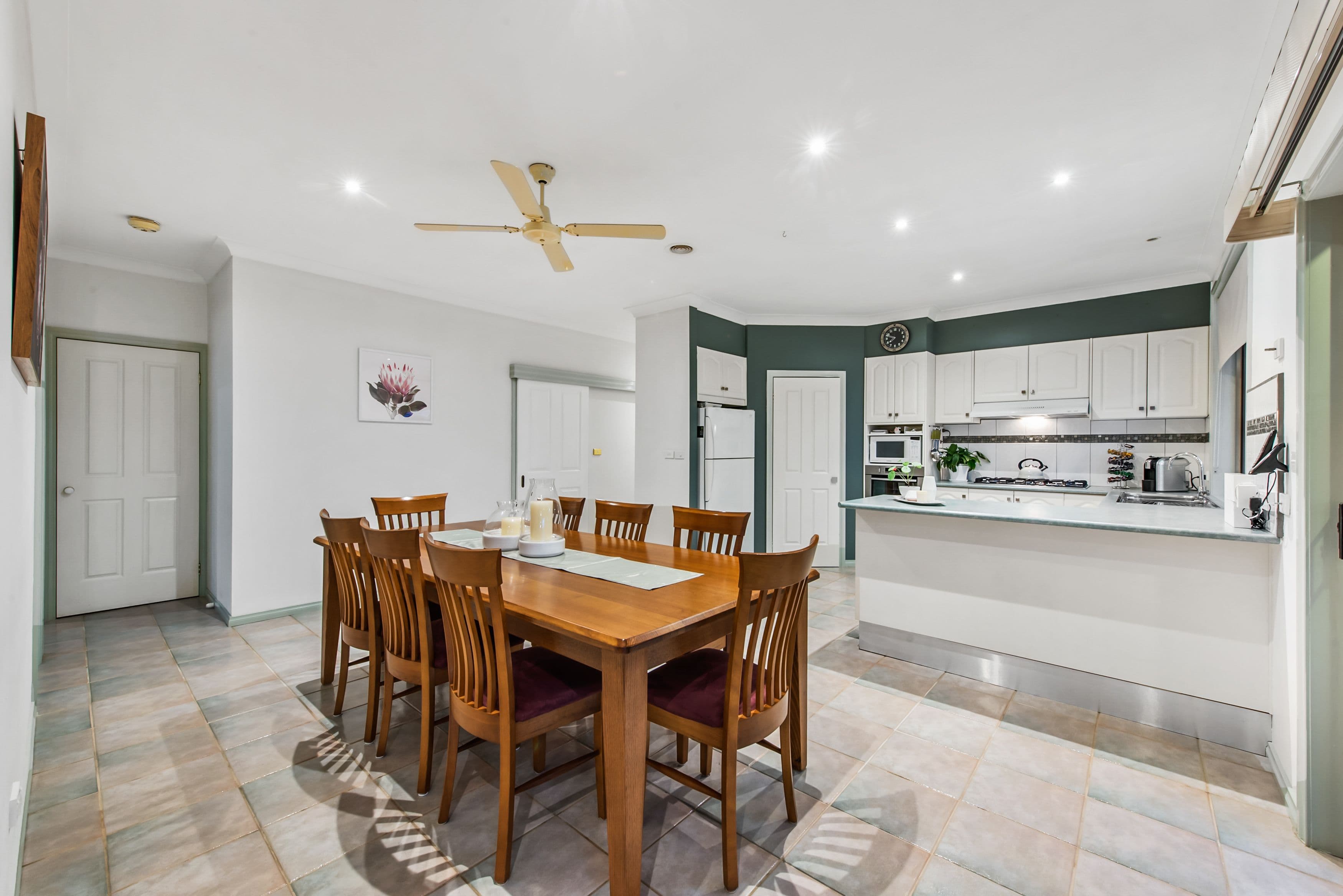 30 Delbridge Drive, Sydenham VIC 3037, Sydenham - Thumbnail 5