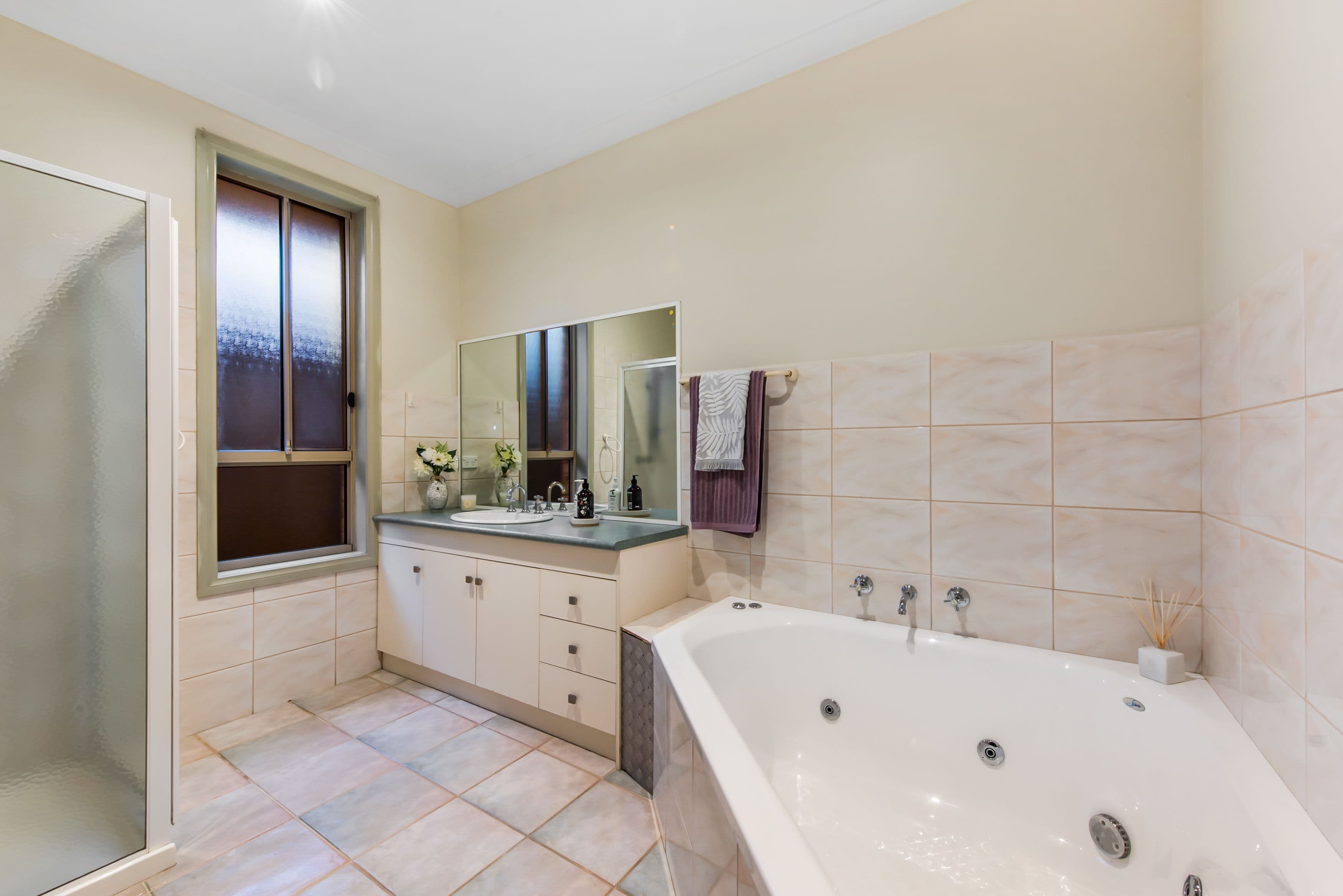 30 Delbridge Drive, Sydenham VIC 3037, Sydenham - Thumbnail 8