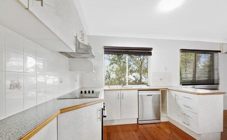 10 Rogan Place, Yeppoon QLD 4703, Yeppoon - Thumbnail 7