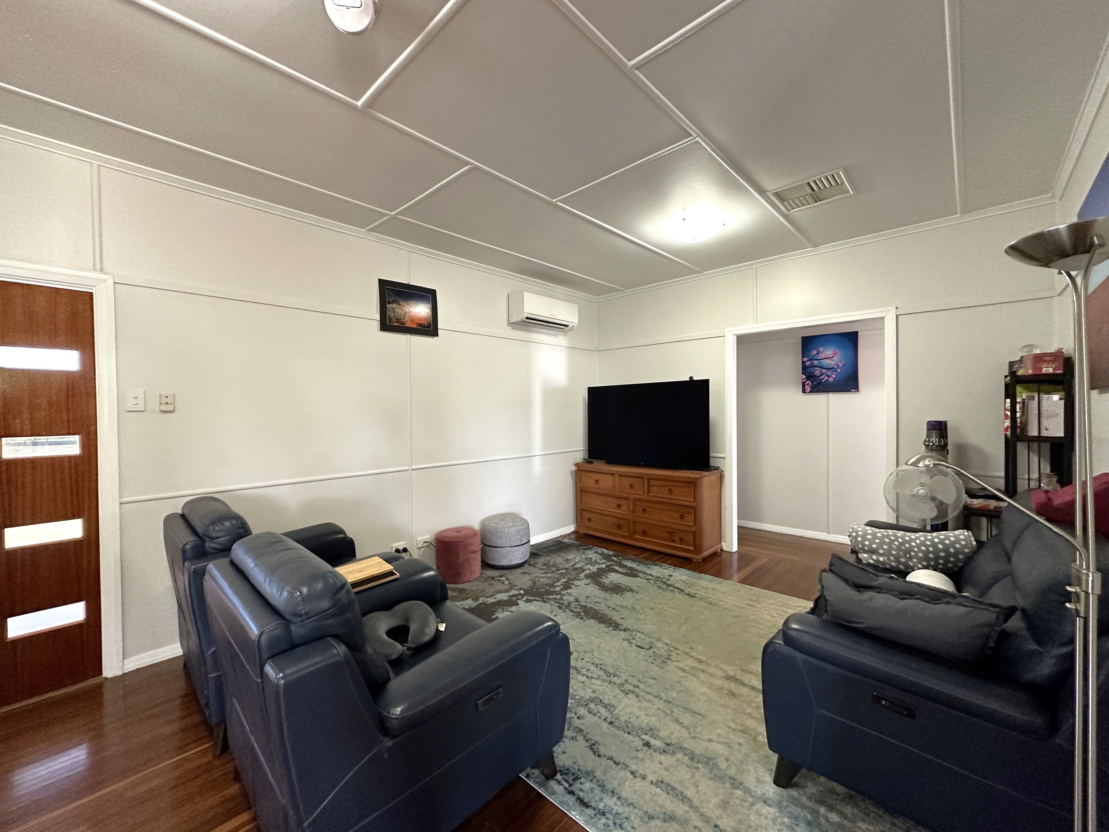 9 Robin Road, Longreach QLD 4730, Longreach - Thumbnail 3