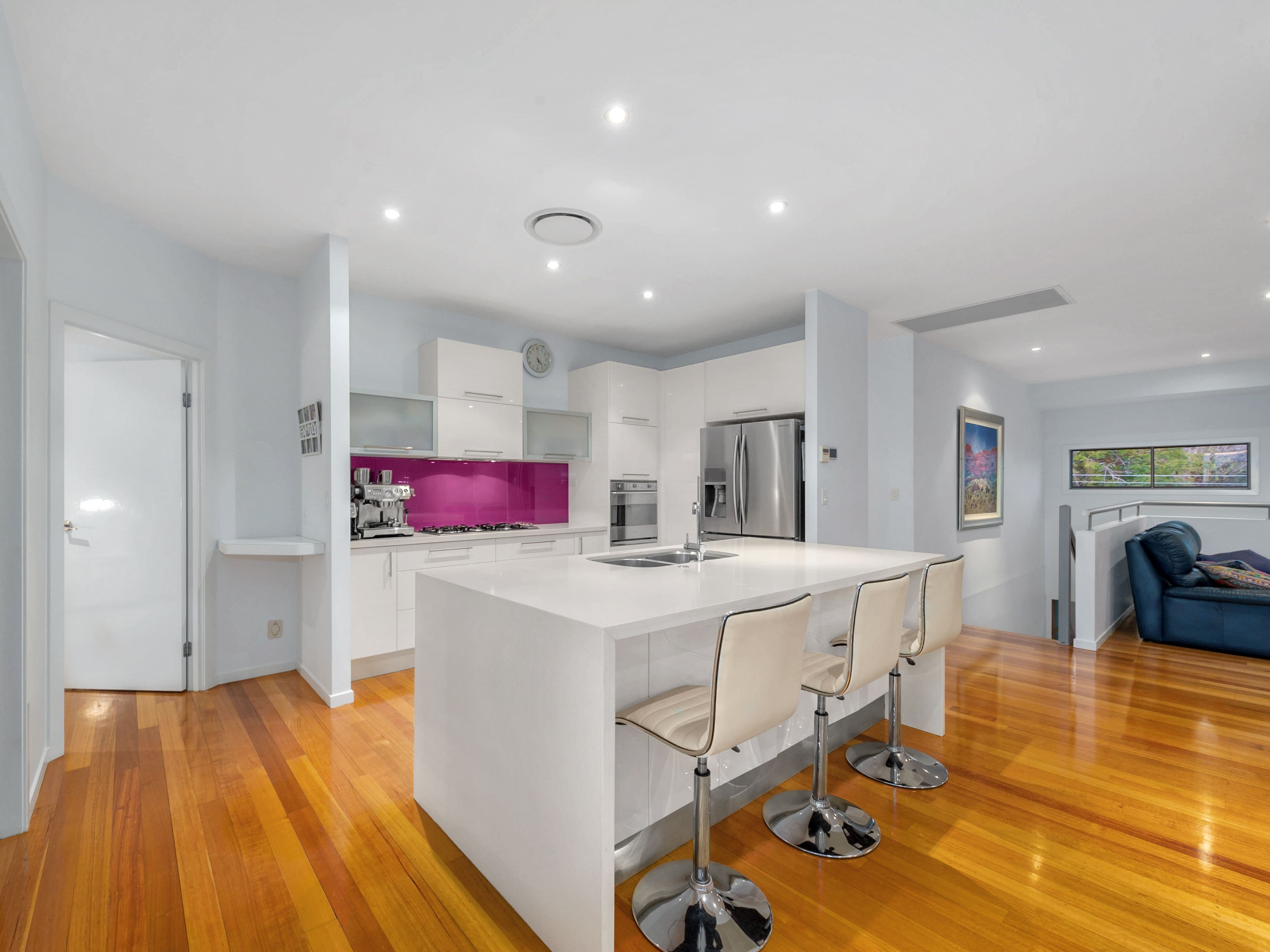 54 Birkalla Street, Bulimba QLD 4171, Bulimba - Thumbnail 2