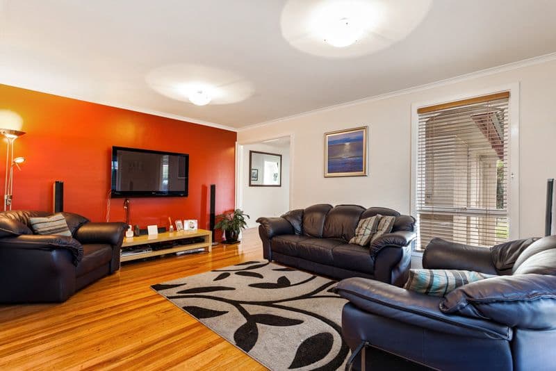 9 Harvey Close, Altona Meadows - Image 1