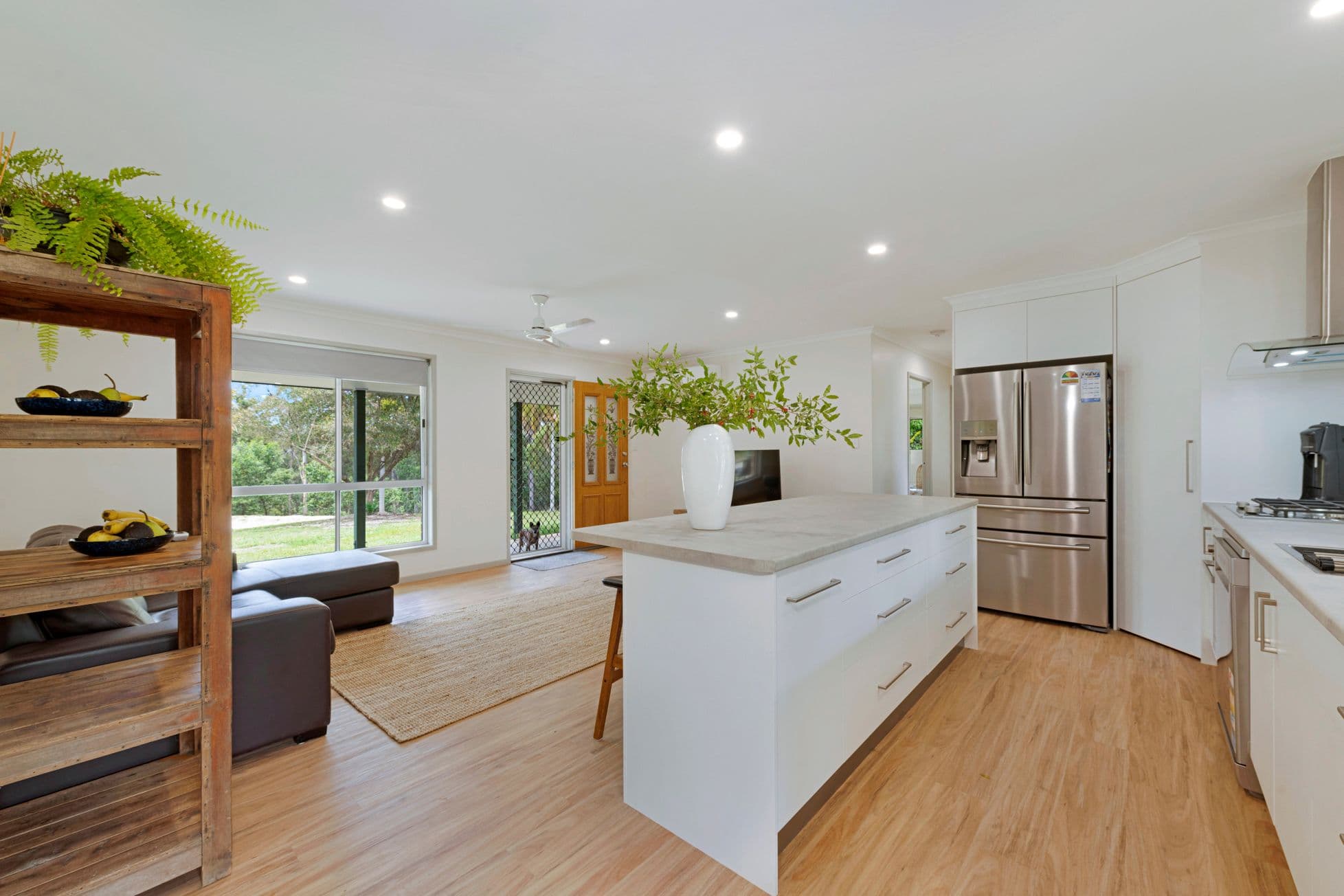 81 Marshall Avenue, Maroondan QLD 4671, Maroondan - Thumbnail 6