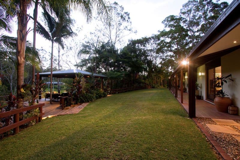 6 Tyalla Court, TALLEBUDGERA QLD 4228, Tallebudgera - Thumbnail 2