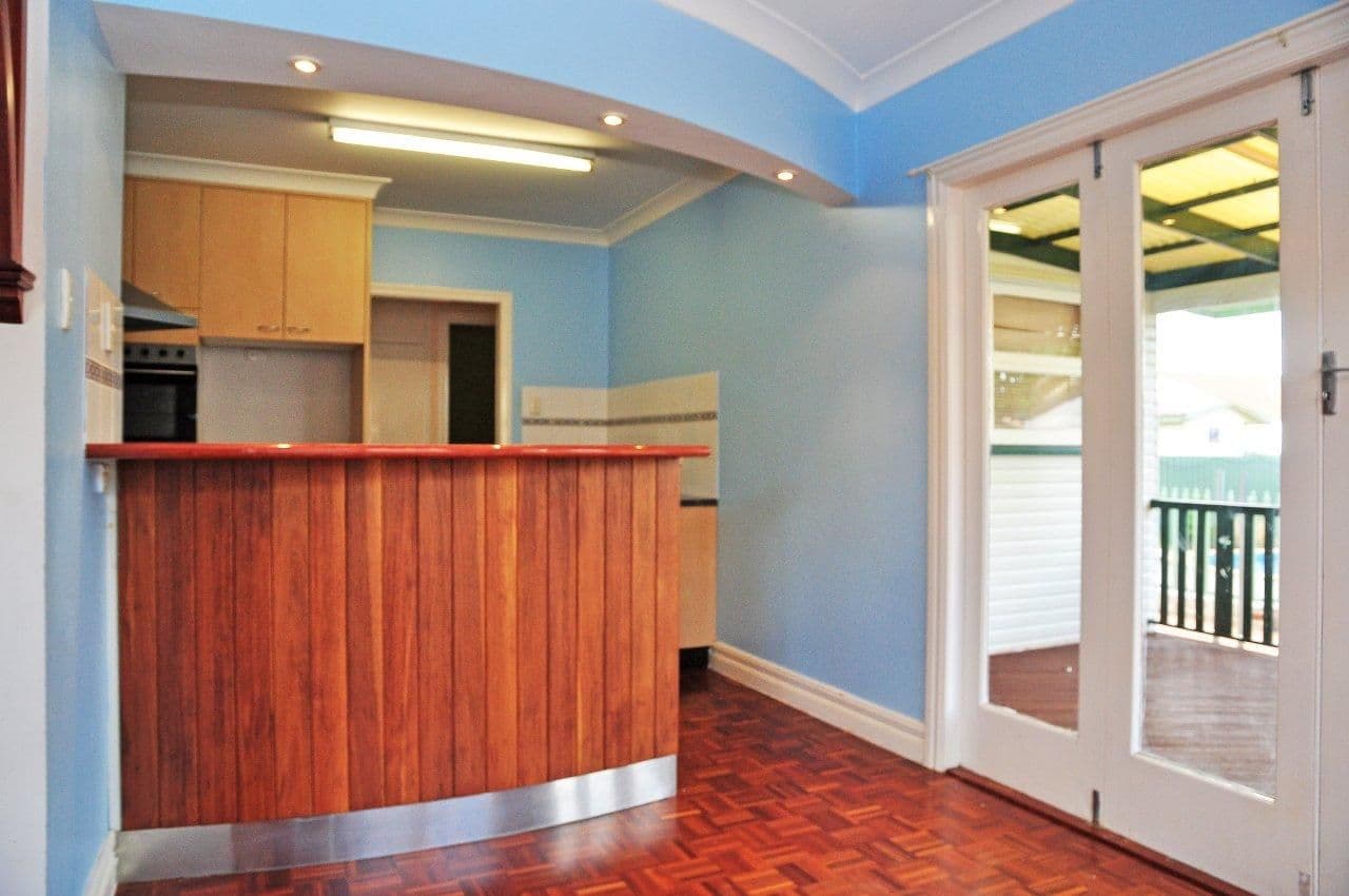 3 Sybyl Street, HARRISTOWN QLD 4350, Harristown - Thumbnail 3