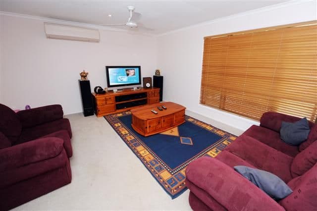 8 Resolute Street, GLADSTONE QLD 4680, Gladstone - Thumbnail 3
