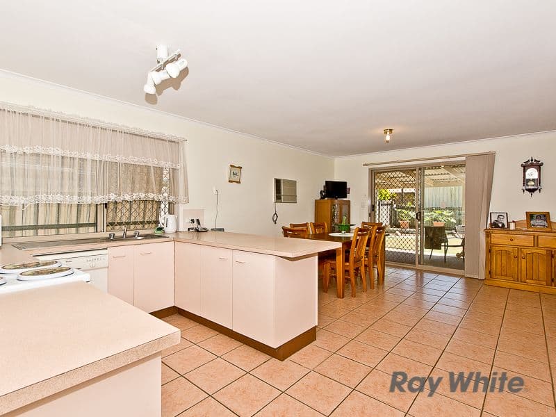 17 Betony Street, BALD HILLS QLD 4036, Bald Hills - Thumbnail 3