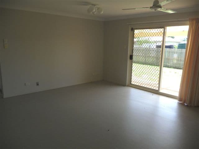 23 Joseph Street, OAKEY QLD 4401, Oakey - Thumbnail 2