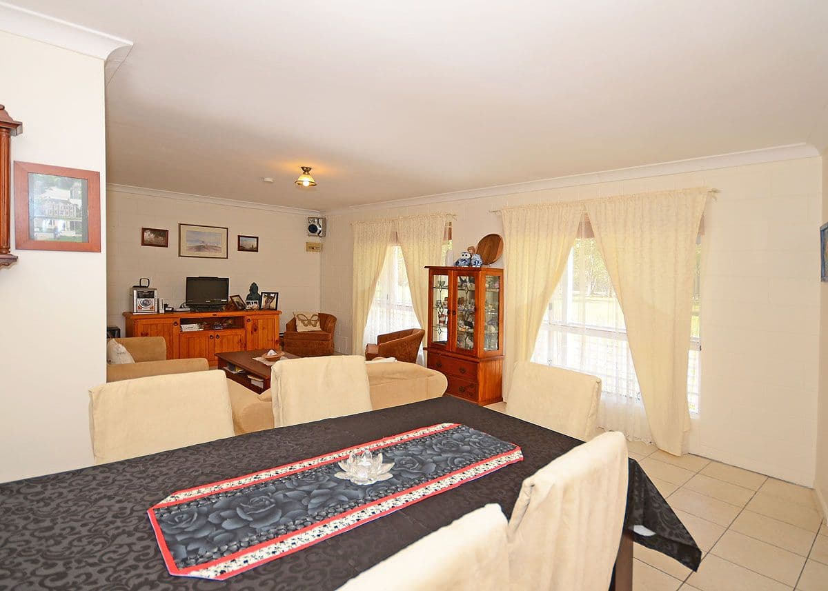 18 Janine Street, BOORAL QLD 4655, Booral - Thumbnail 4