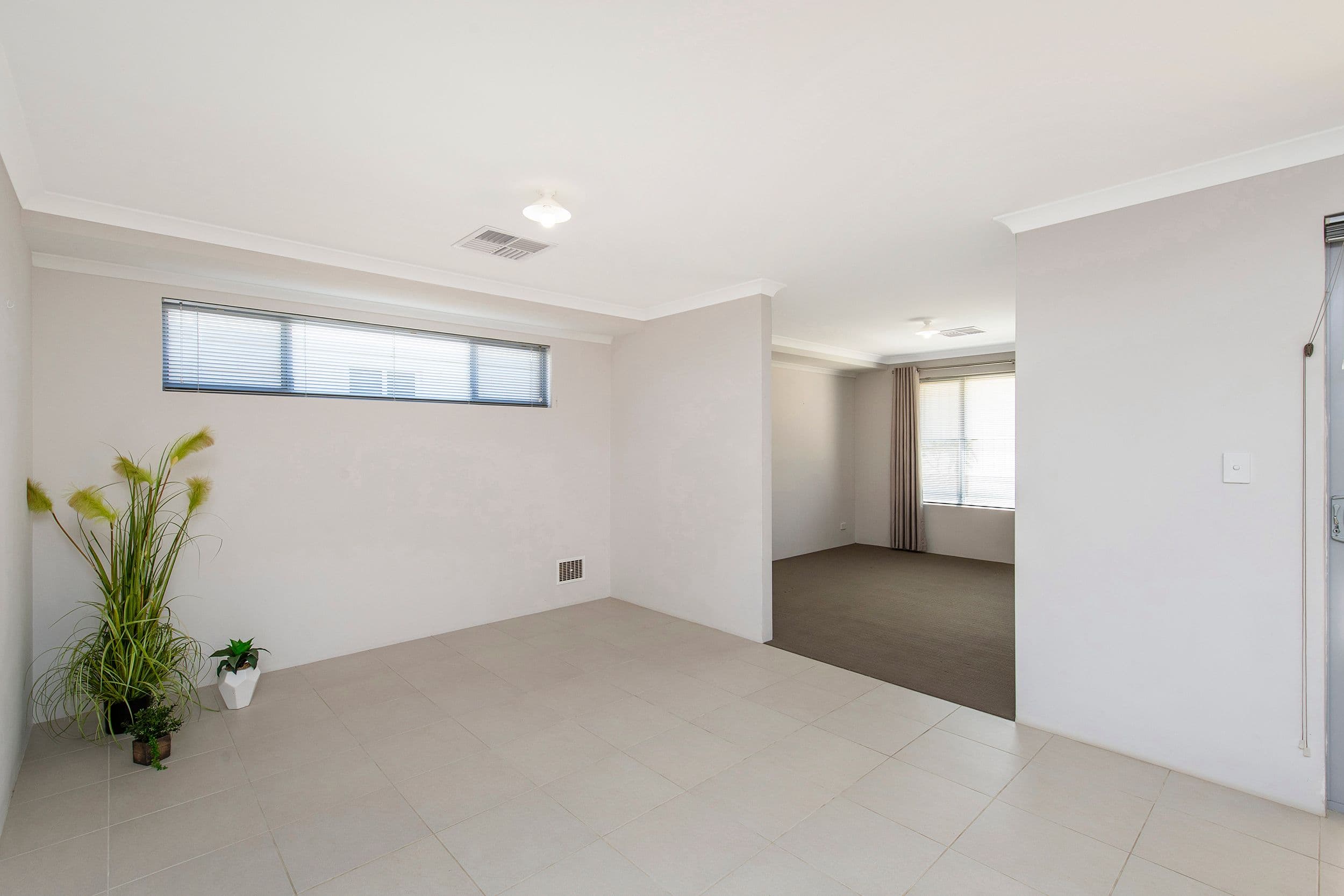 40 Molonglo Crescent, Baldivis WA 6171, Baldivis - Thumbnail 2