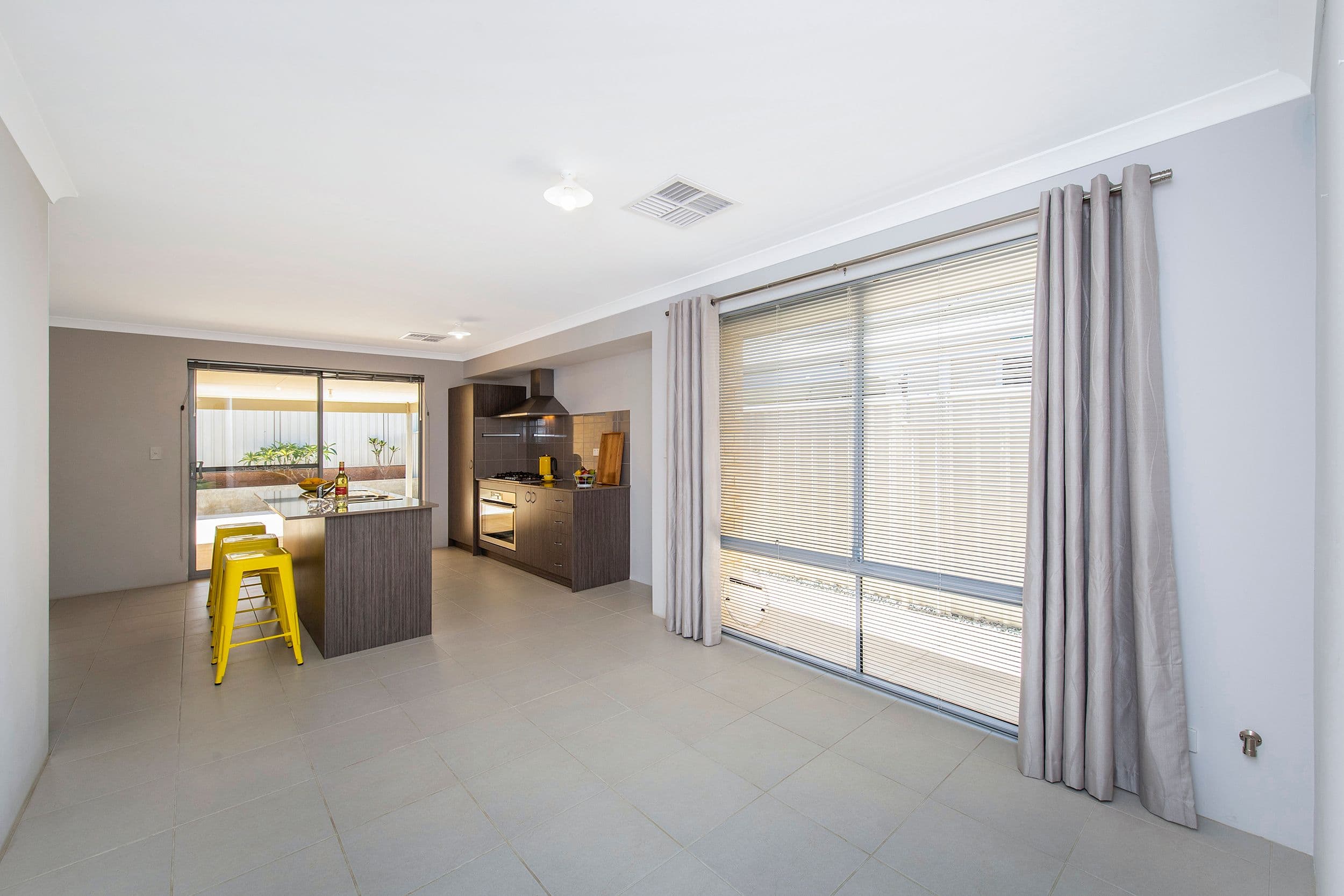 40 Molonglo Crescent, Baldivis WA 6171, Baldivis - Thumbnail 5