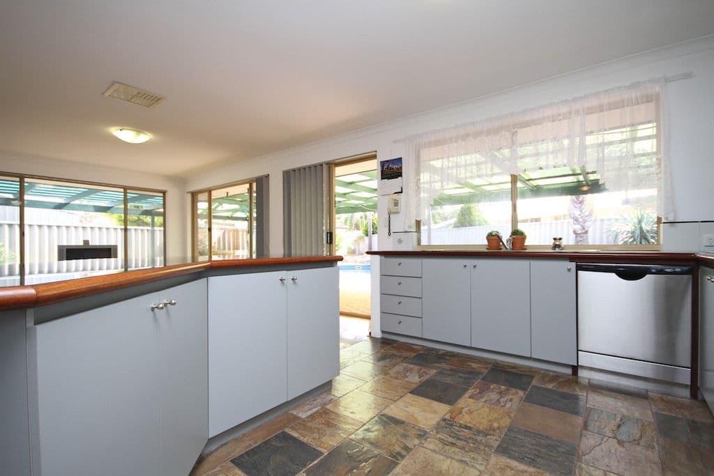 3 Willow Place, BEECHBORO WA 6063, Beechboro - Thumbnail 3