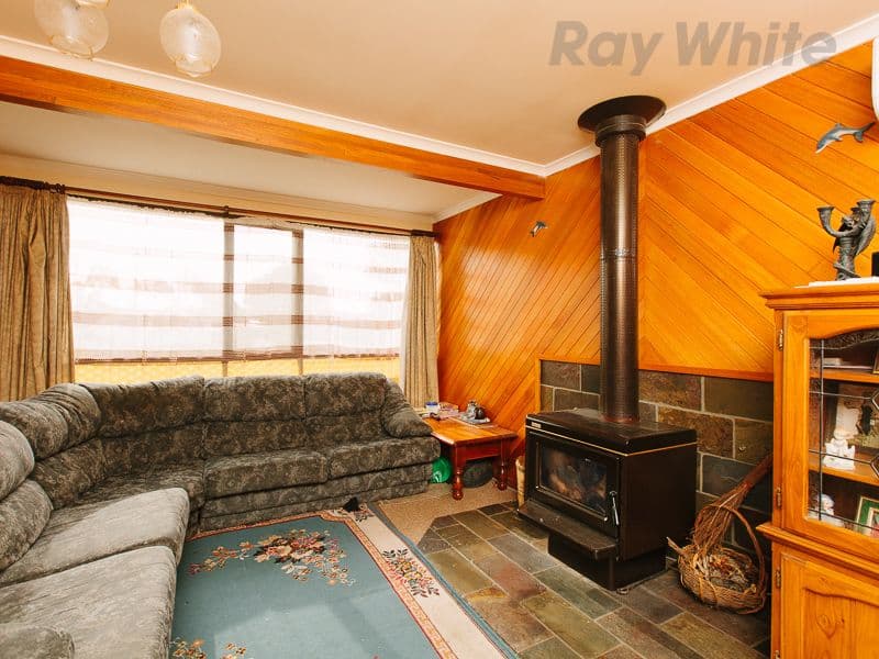 10 Third Avenue, DODGES FERRY TAS 7173, Dodges Ferry - Thumbnail 2