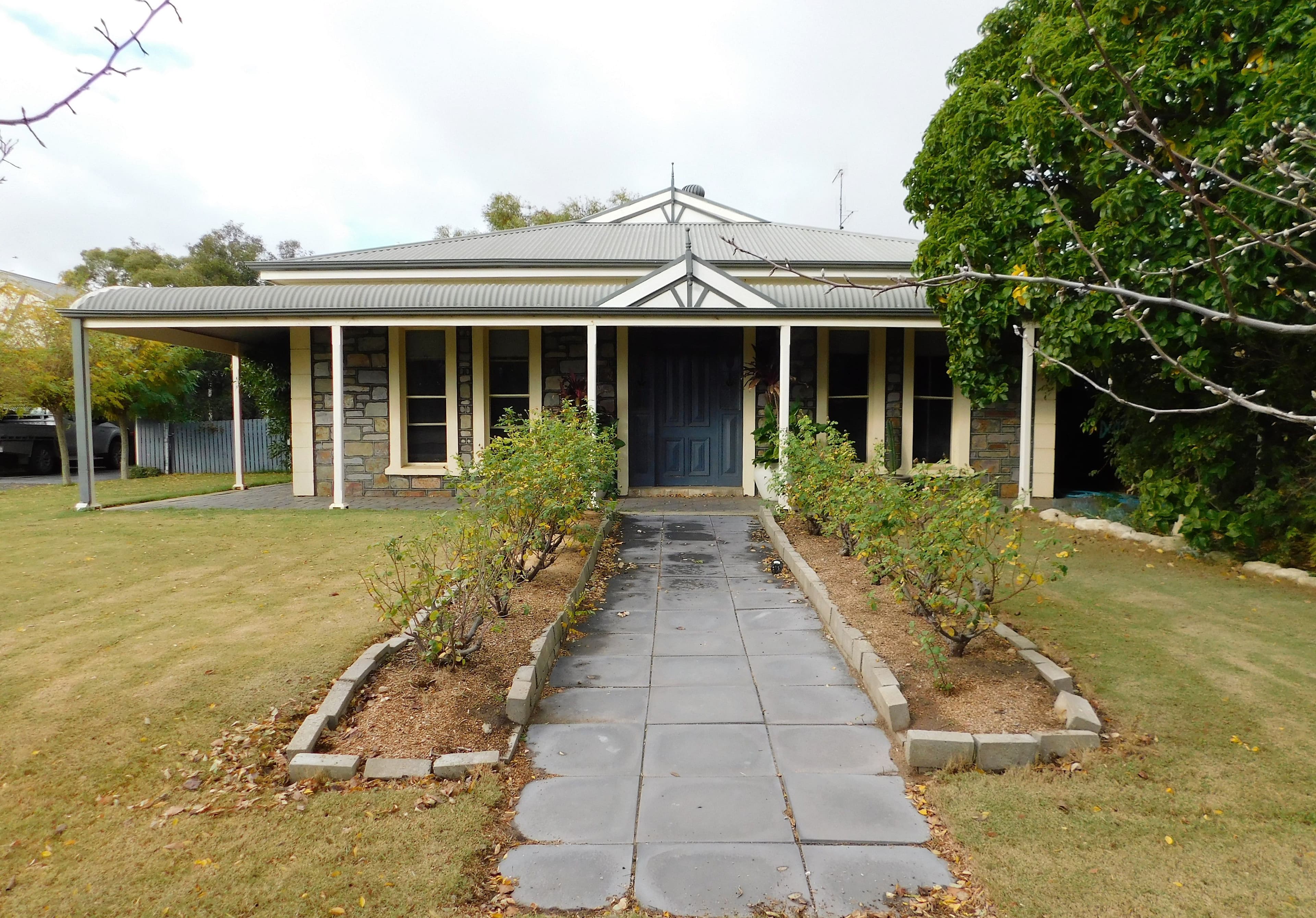 4 Grace Street, Bordertown SA 5268, Bordertown - Image 1