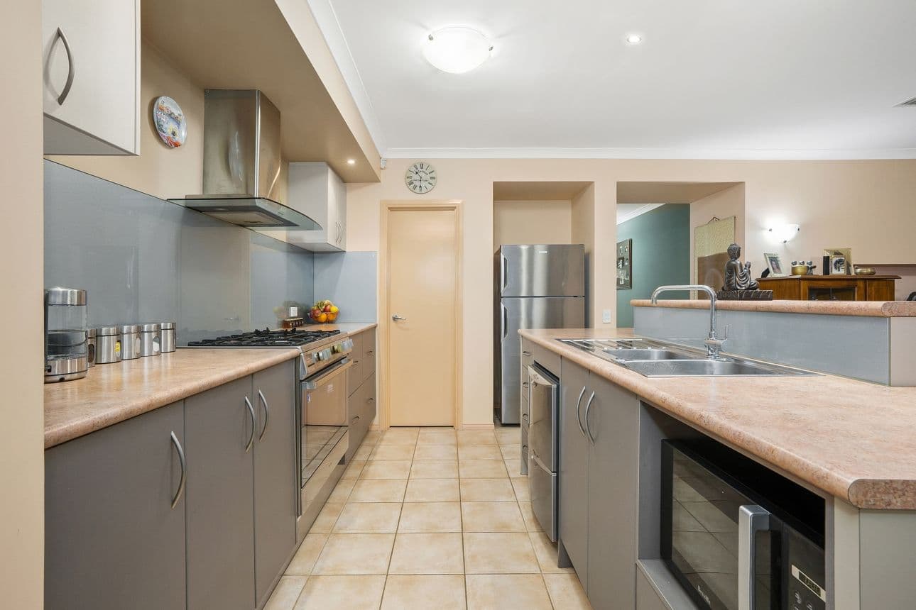 43 Browallia Drive, Corio VIC 3214, Corio - Thumbnail 4
