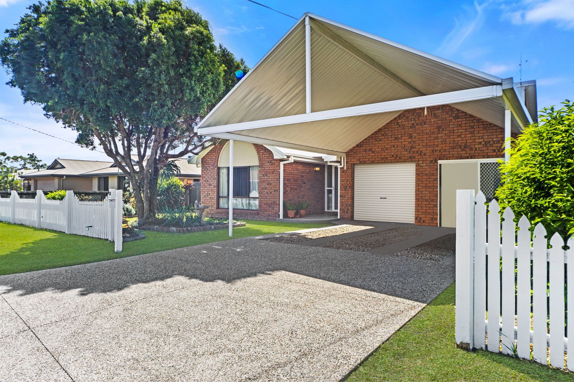 31 Cross Street, Deception Bay QLD 4508, Deception Bay - Thumbnail 2